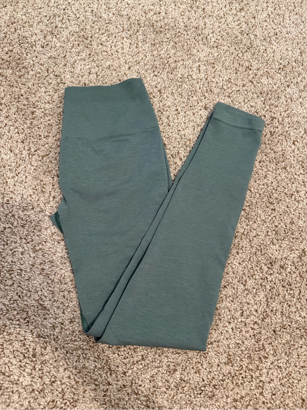 Alphalete leggings